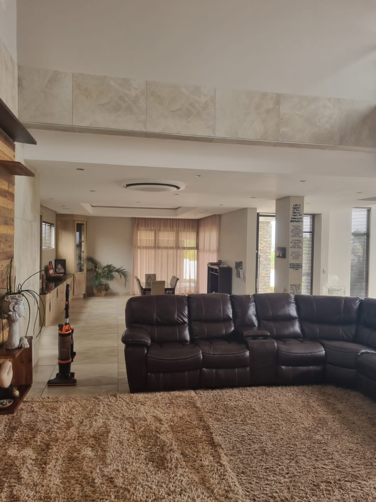 5 Bedroom Property for Sale in Hartswater Northern Cape